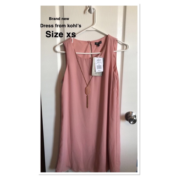 Closet bundle - Picture 4 of 8